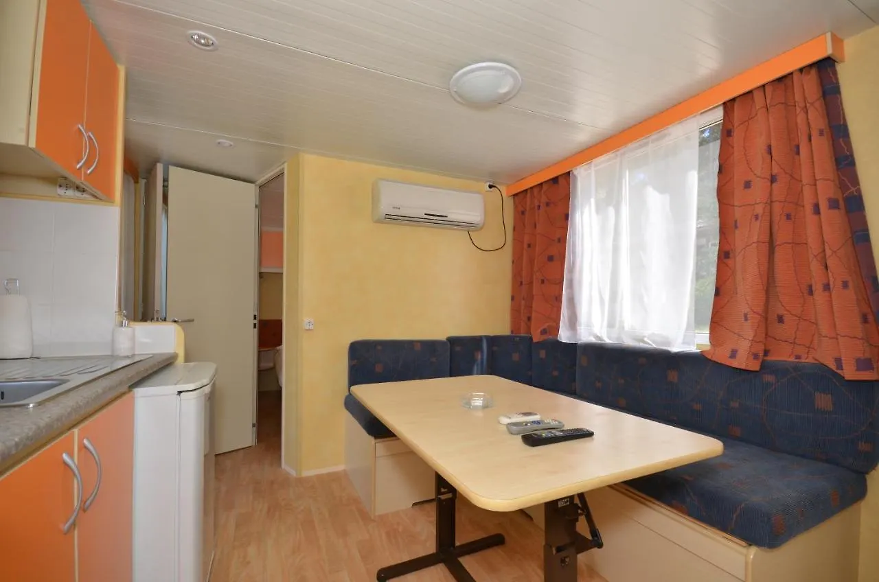 Arena Tasalera Mobile Homes Premantura 2*,  Croatia